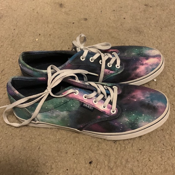 Galaxy Print Vans Low Tops - Picture 2 of 3